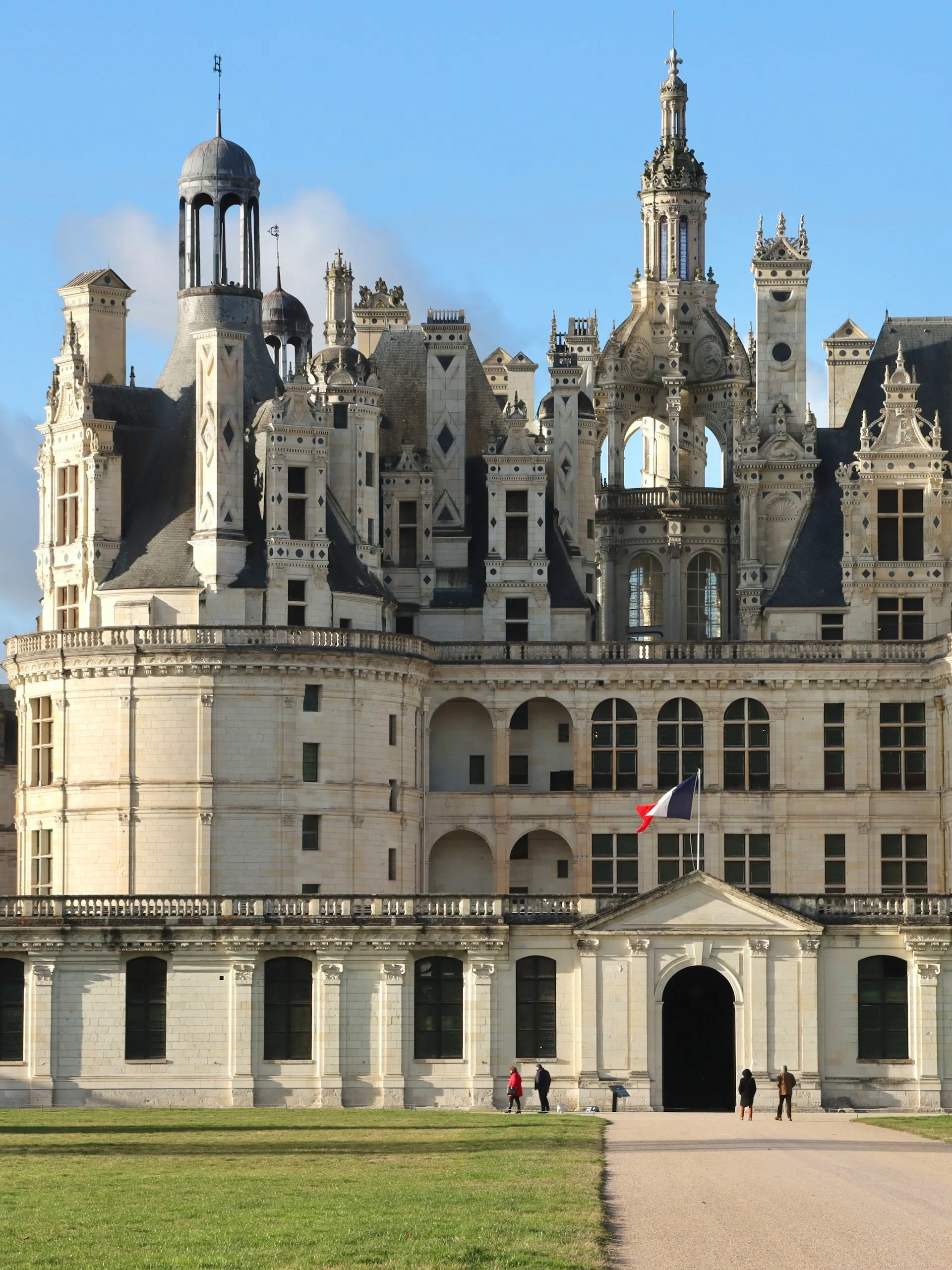 Détail des tours et des cheminées du Château de Chambord