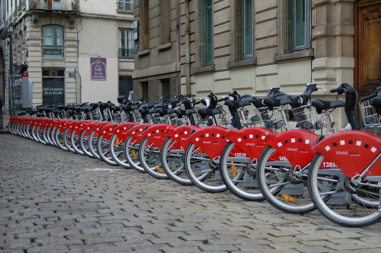 Vélos en libre-service à Paris : solution pratique pour les trajets urbains